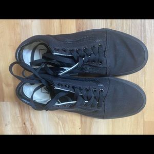 LIKE NEW WITHOUT TAGS